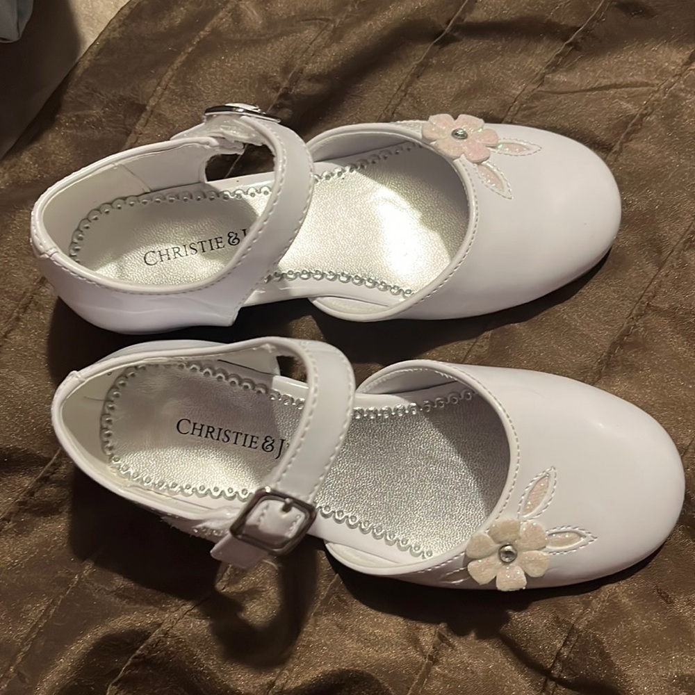 Little girl church shoes. Size 11. All white.